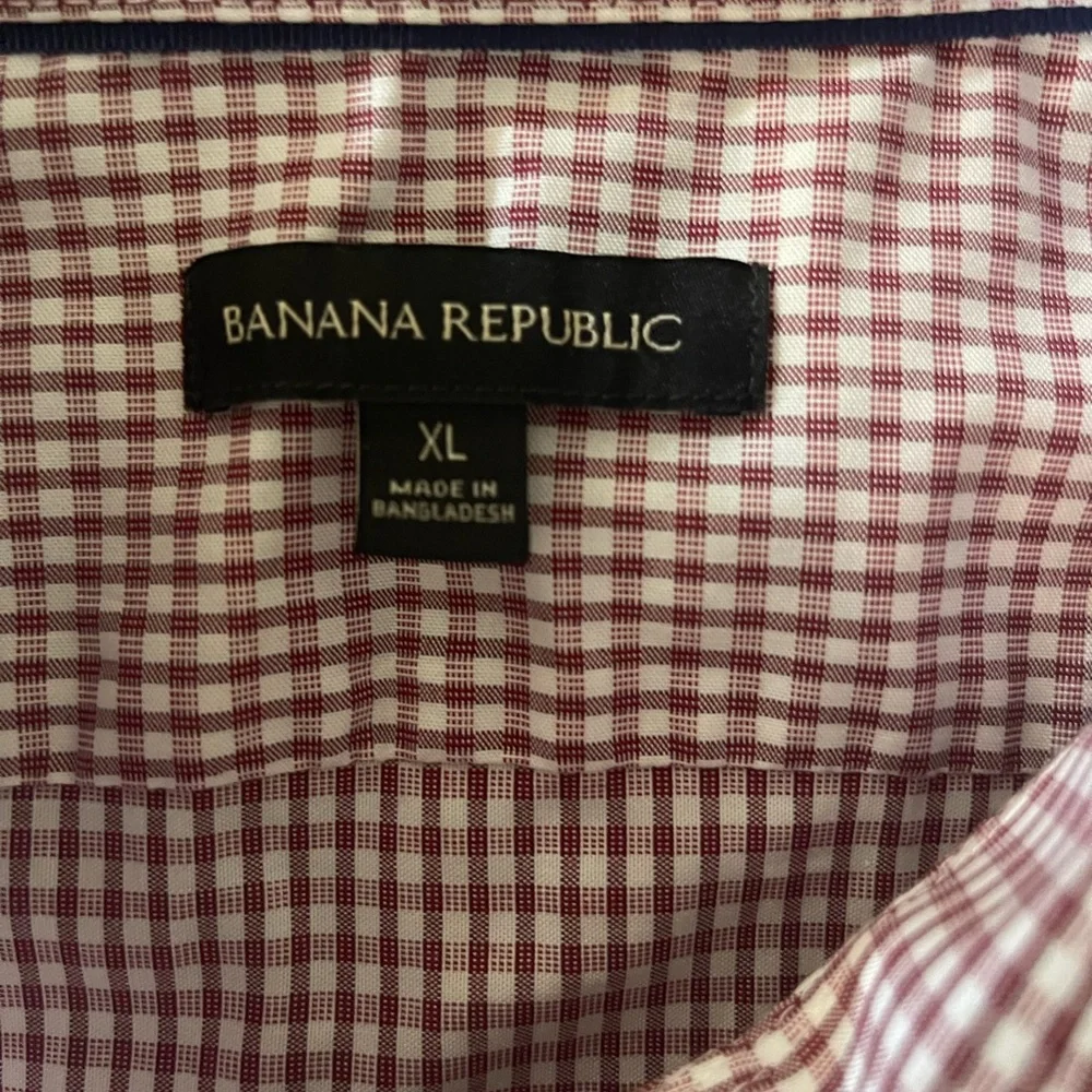 Banana Republic Men's Burgundy Checkered Shirt 100% cotton size XL